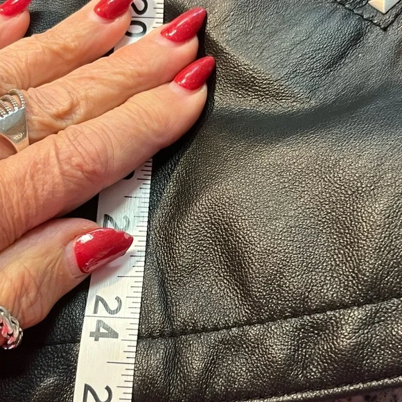 #178 NWOT, Original by Sharif Black Studded Leather Jacket. Size 1X - Picture 14 of 14